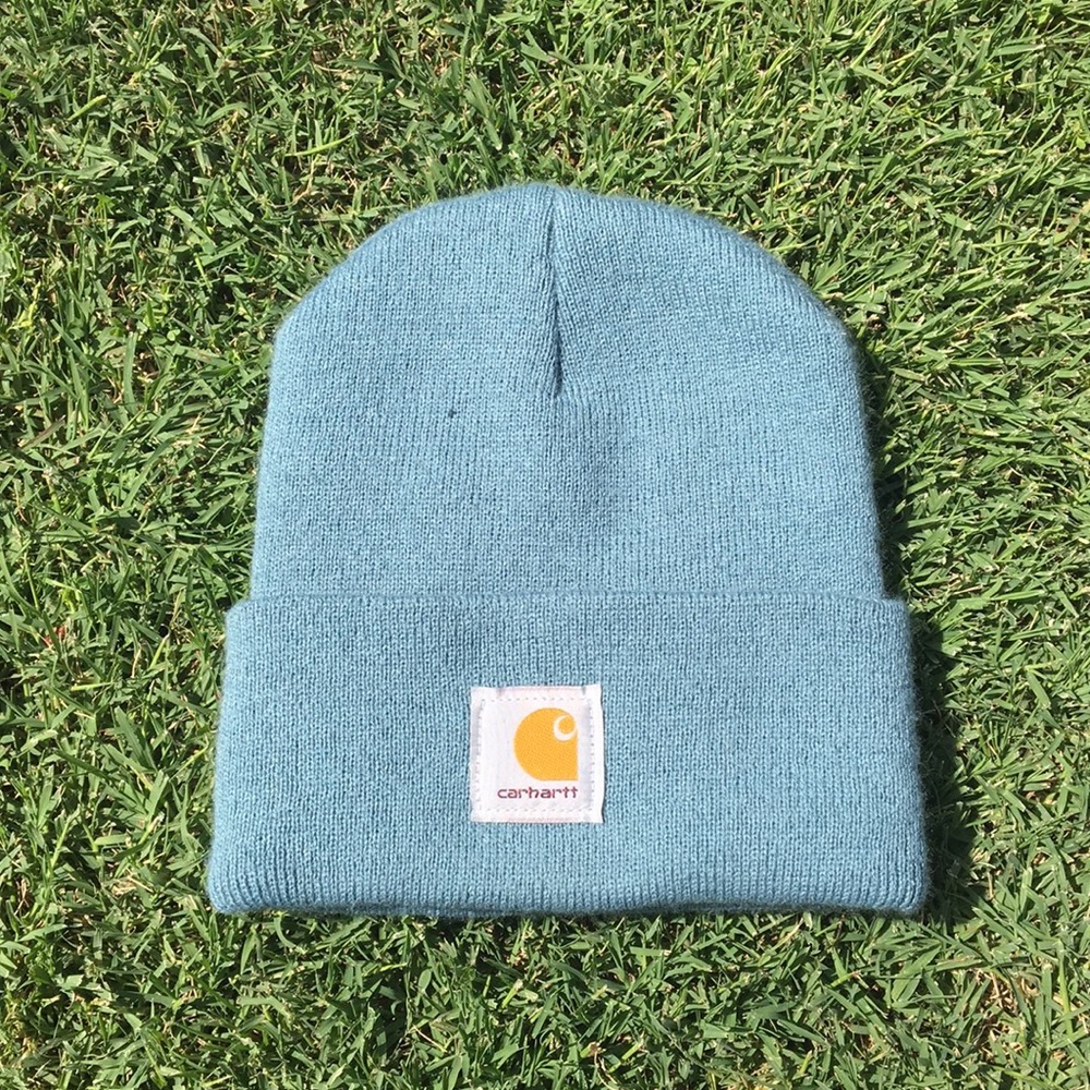 BRAND NEW CARHARTT BEANIE